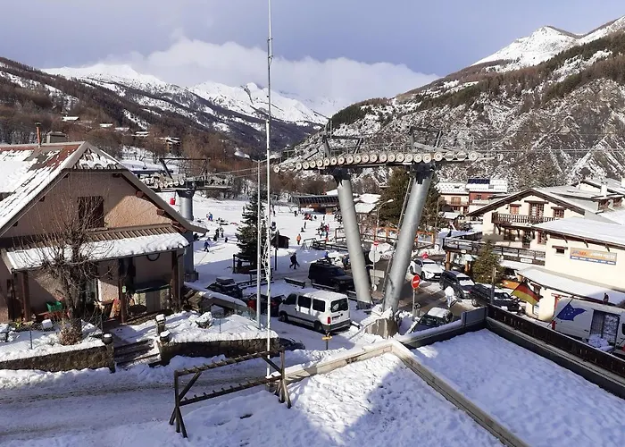 Confortable à 20 M² Avec Vue Montagne Appartement