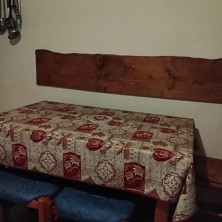 Confortable A 20 M² Avec Vue Montagne