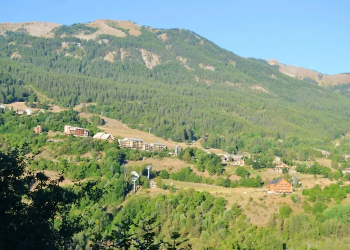 Confortable A 20 M² Avec Vue Montagne 아파트