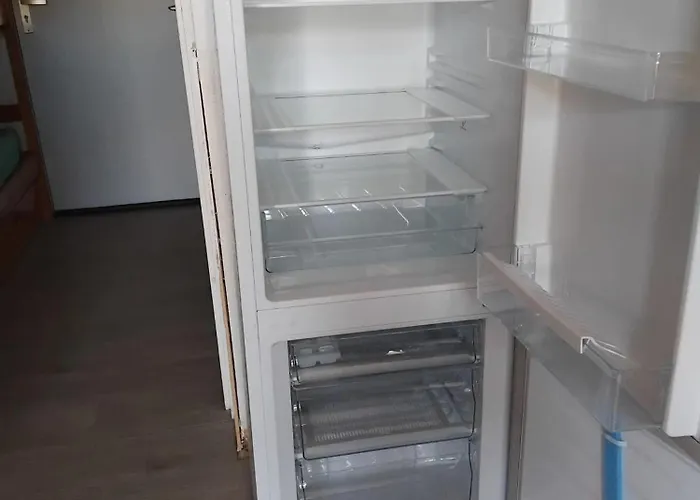 Confortable A 20 M² Avec Vue Montagne 아파트 라포